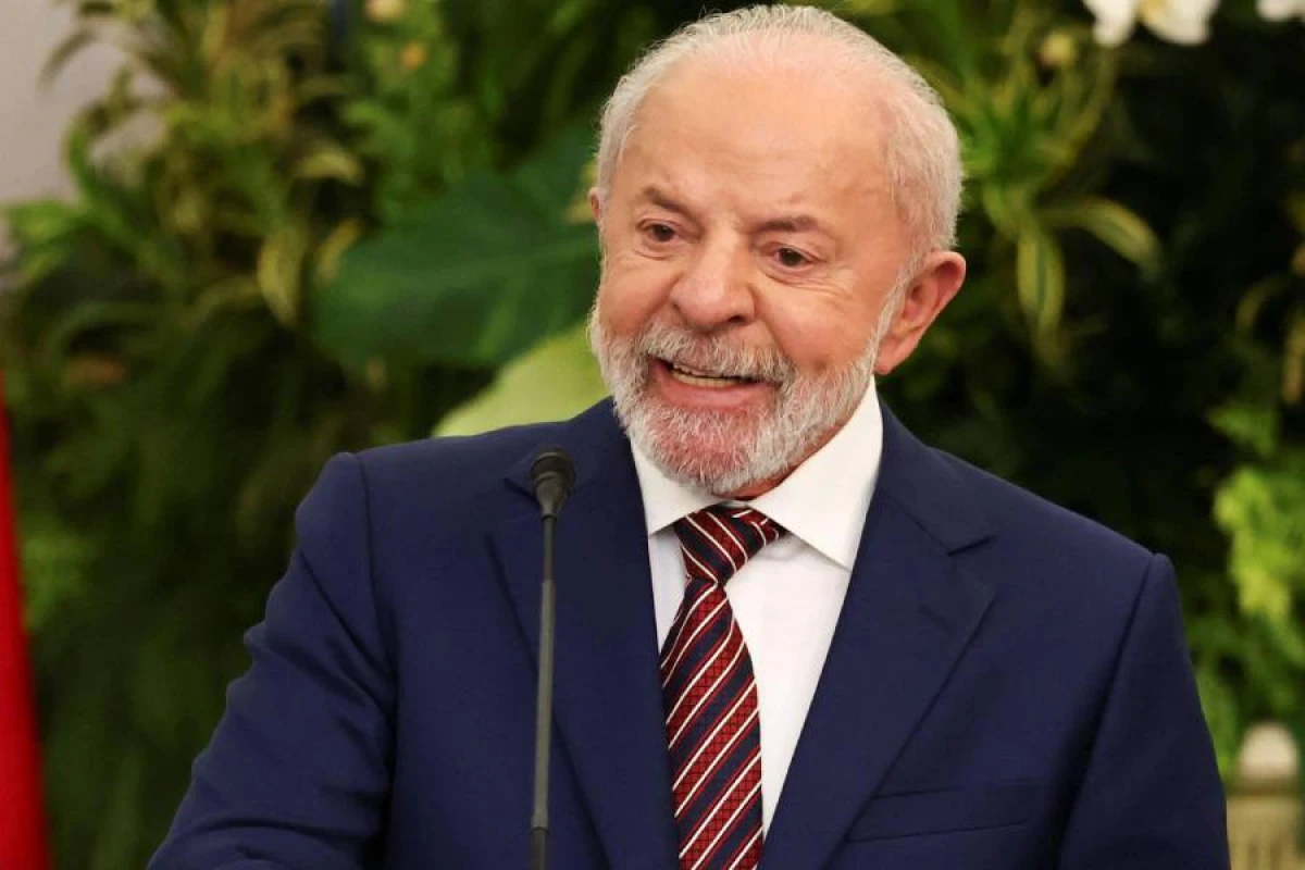 [[Lula da Silva:]] "İranın nüvə silahı hazırlamasına inanmıram"