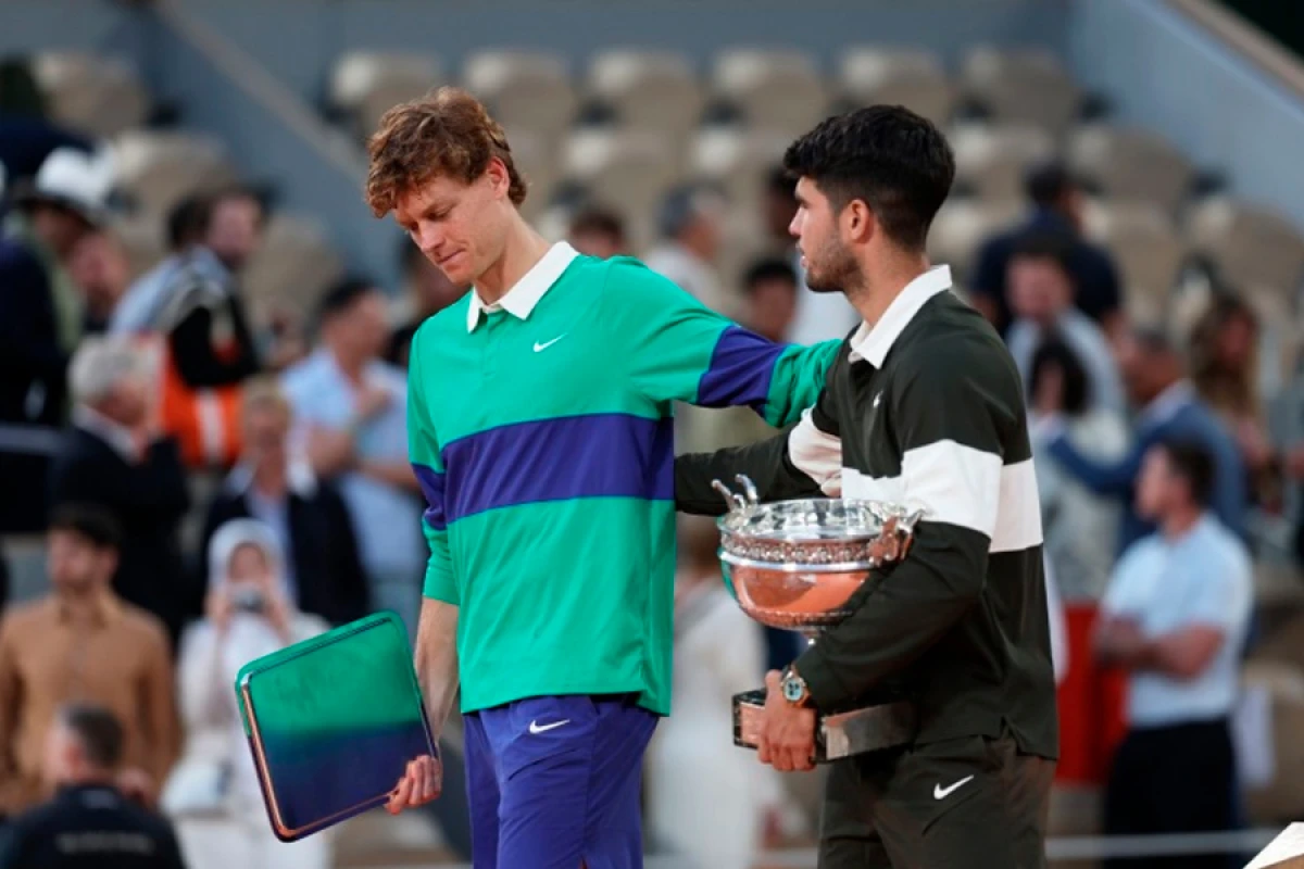 [[Sinnerdən Alkarasa dəstək:]] “Tez qayıtmasını istəyirəm”