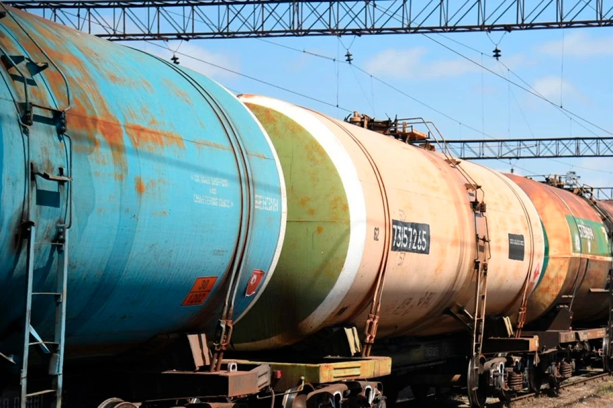 Azərbaycan bu ölkəyə [[dizel yanacağı]] göndərdi