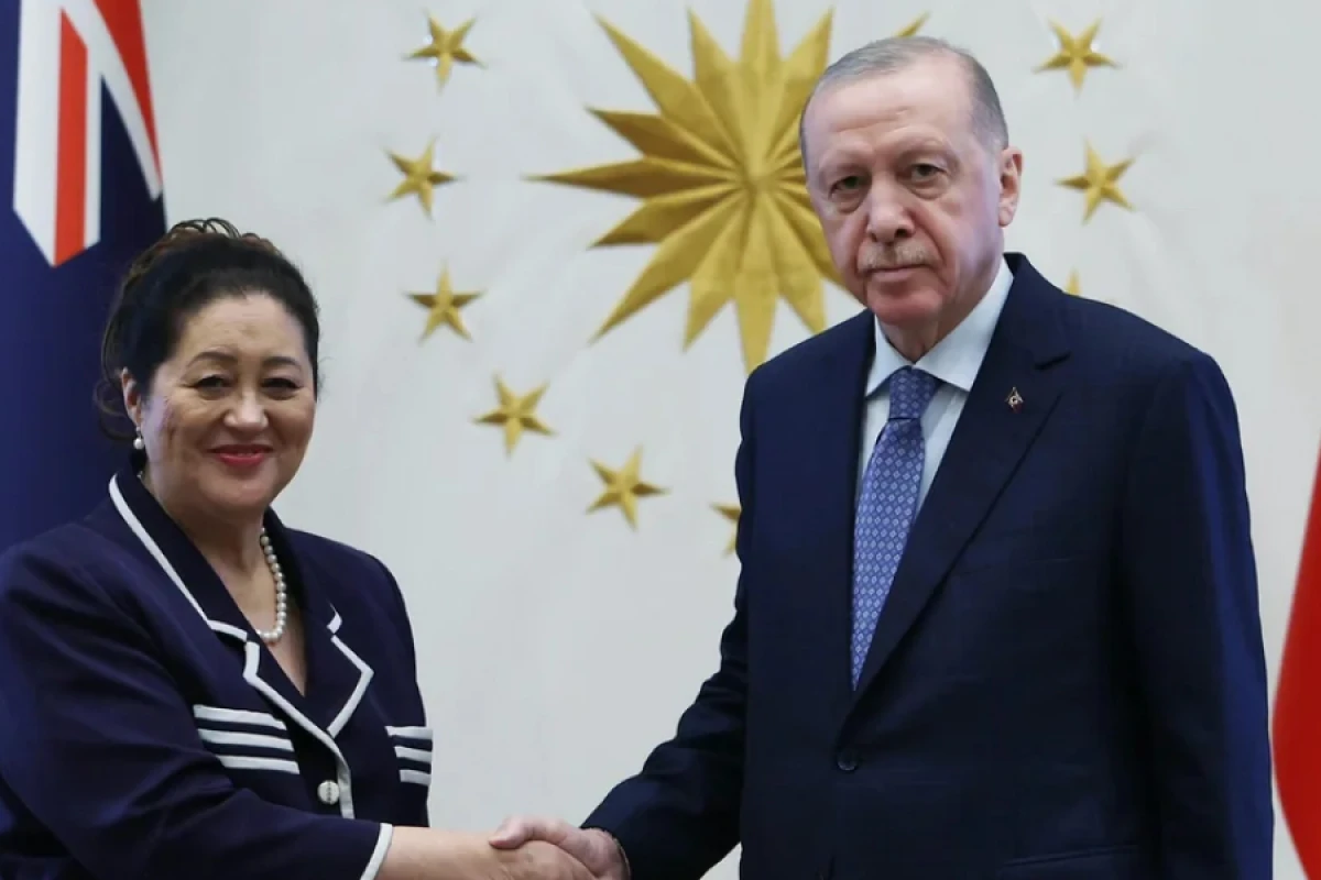 [[Ərdoğan və Sindi Kiro]] islamofobiya ilə mübarizəni müzakirə etdilər