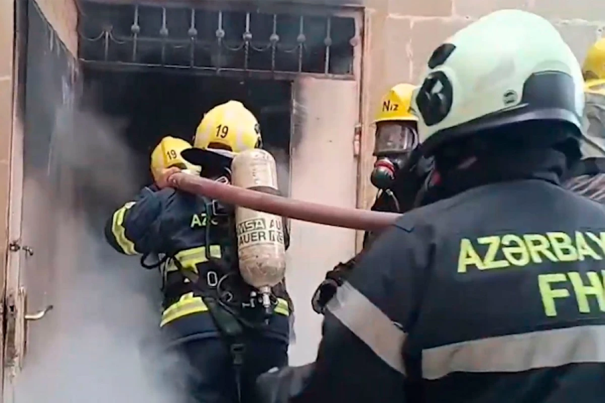 İnternat məktəbində yanğın baş verdi [[- VİDEO - YENİLƏNDİ]]