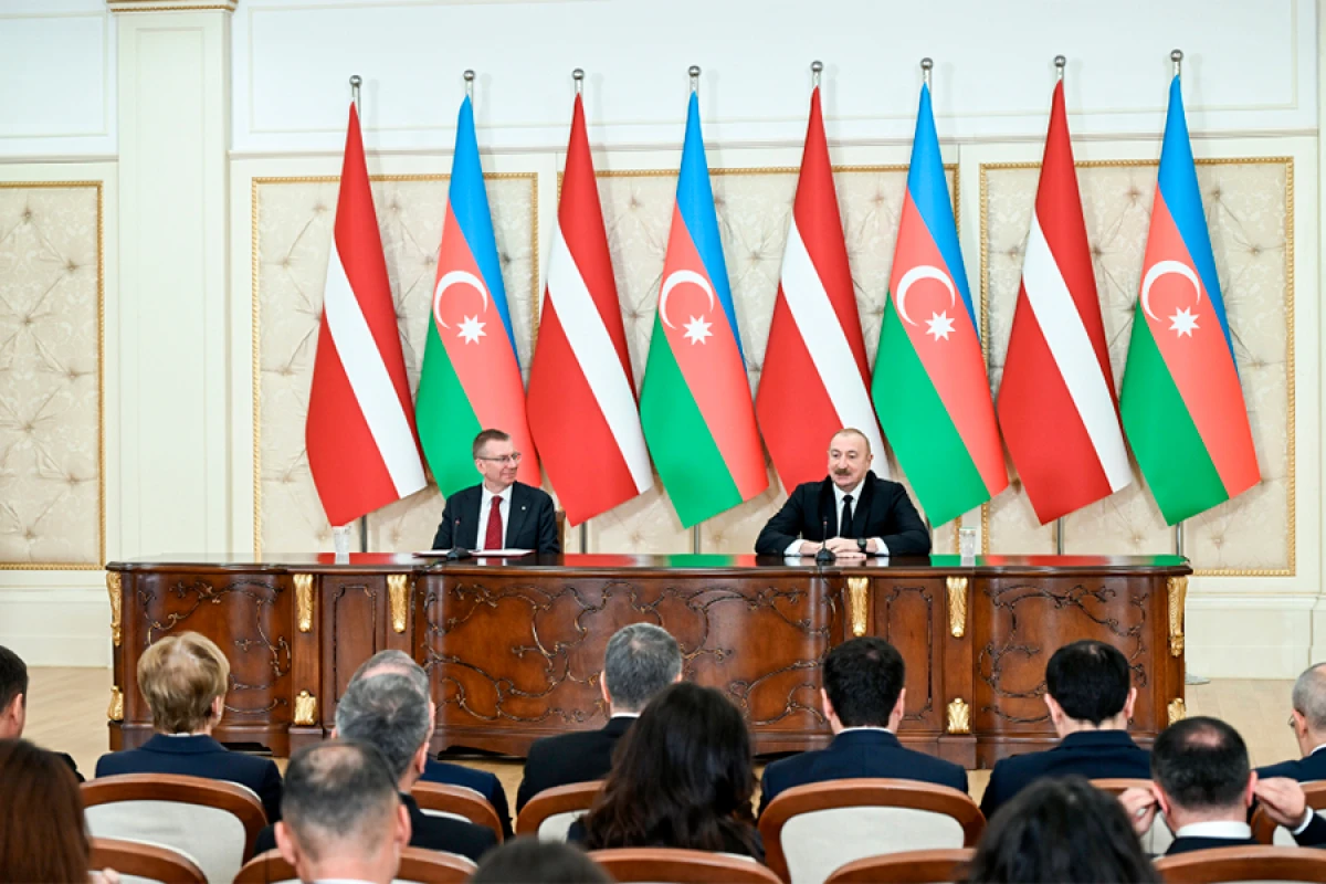 Azərbaycan və Latviya prezidentləri mətbuata bəyanatlarla çıxış etdilər [[- YENİLƏNDİ]]