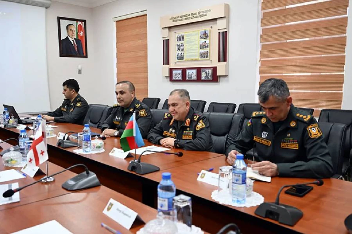 [[Azərbaycan və Gürcüstanın]] hərbi hüquqşünaslarının işgüzar görüşü keçirildi