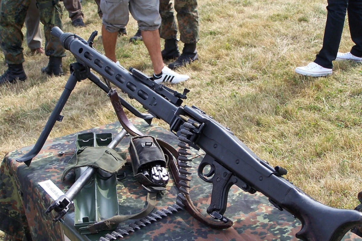 [[MG3 pulemyotu]] – etibarlılığın və yüksək atəş sürətinin simvolu