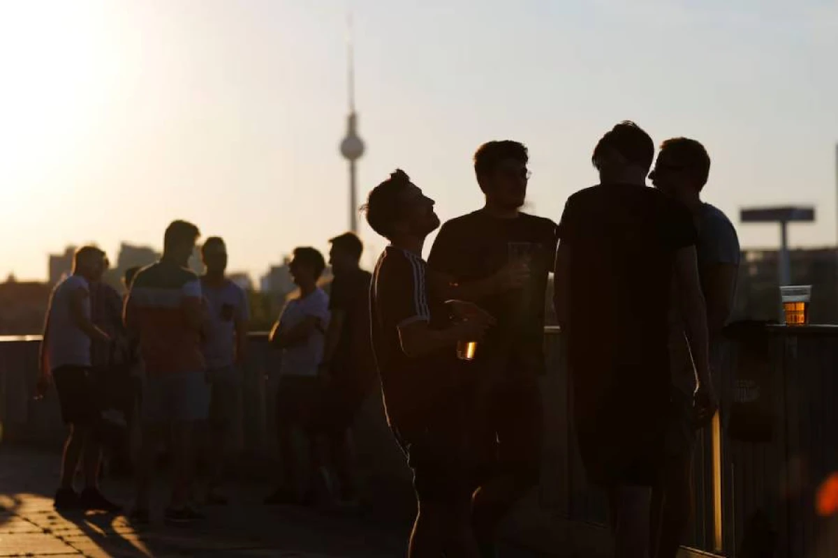 Avropa ölkələrində mühacirlərin sayı [[rekord həddə çatdı]]