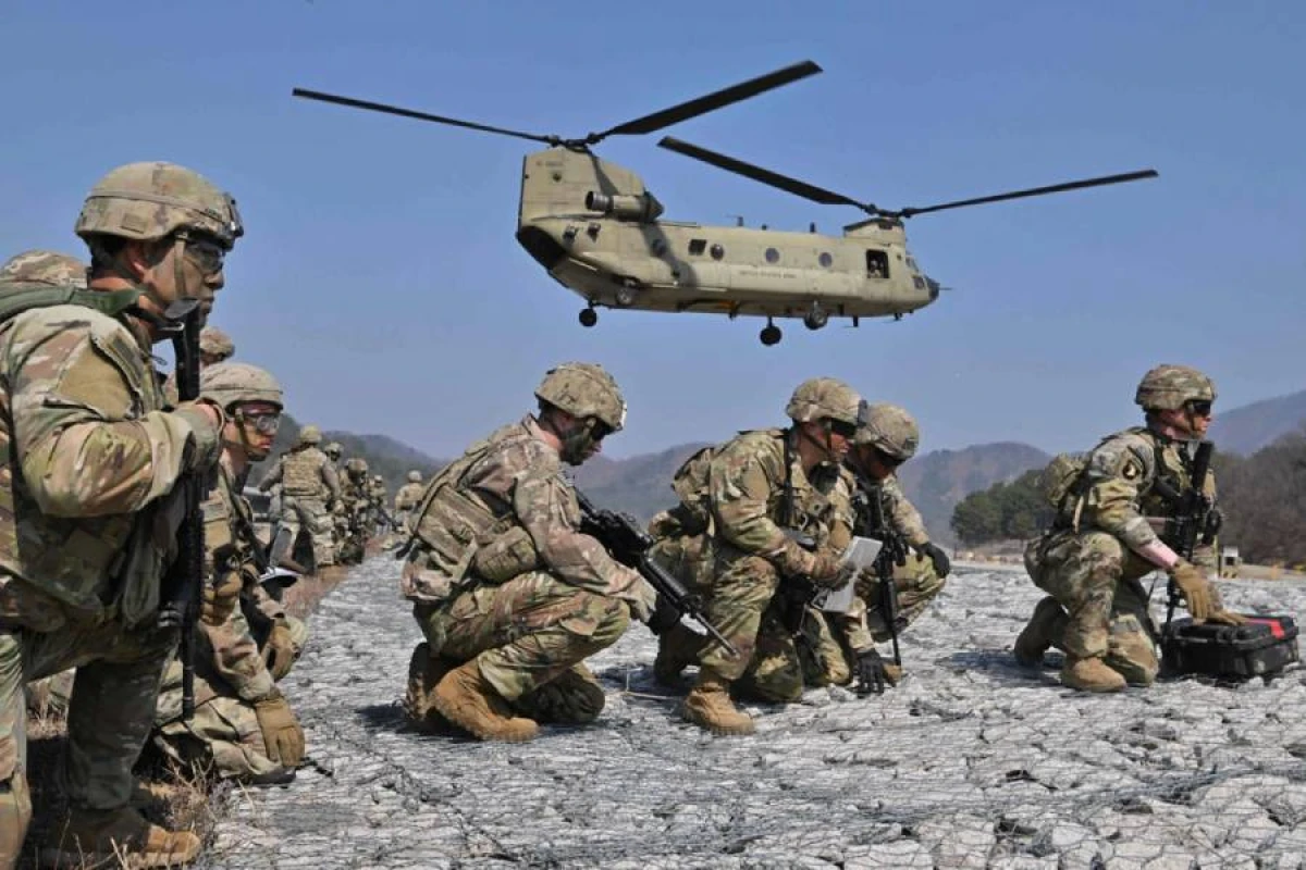 ABŞ-nin Yaxın Şərqdəki qüvvələri [[döyüşə hazır vəziyyətdədir]]