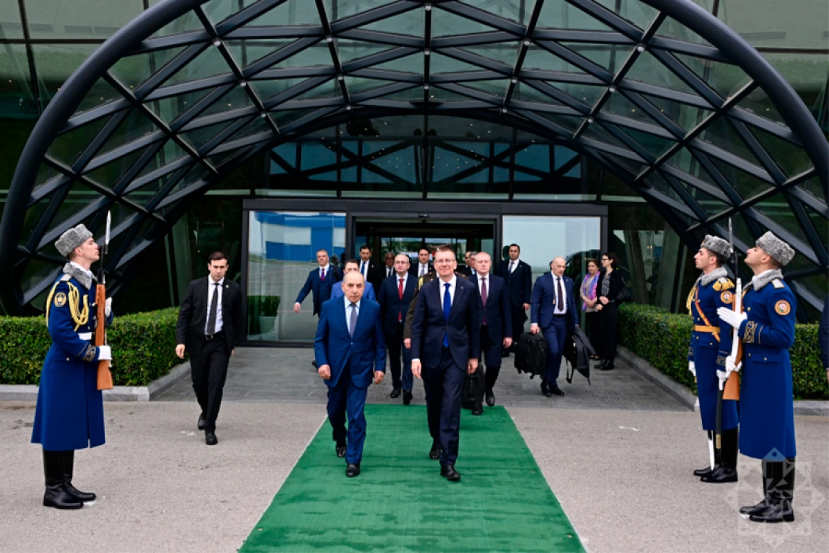 Latviya Prezidentinin [[Azərbaycana səfəri]] başa çatdı