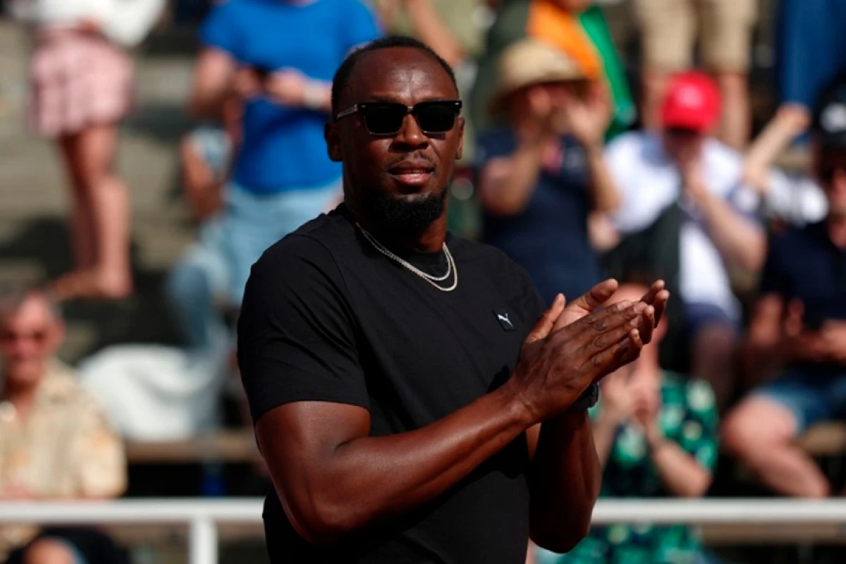 [[Useyn Boltdan tərif:]] gələcəyin əfsanəsi ola bilər!