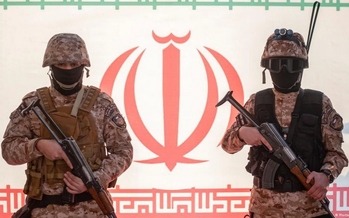 Müctəbanı İsrail raketlərindən gizlətdilər: [[SEPAH-dan GƏRGİN ƏMƏLİYYAT]]