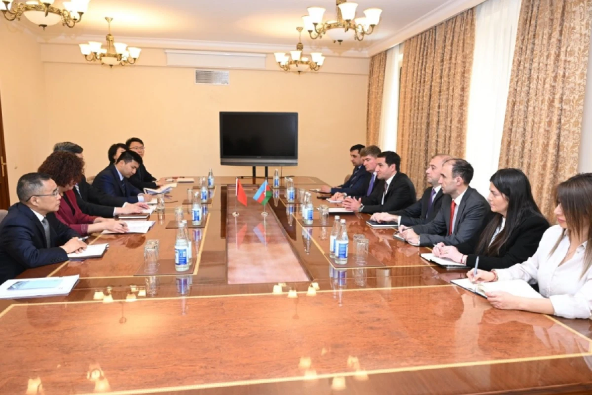 [[Azərbaycan və Çin]] arasında kibertəhlükəsizlik məsələləri müzakirə edildi