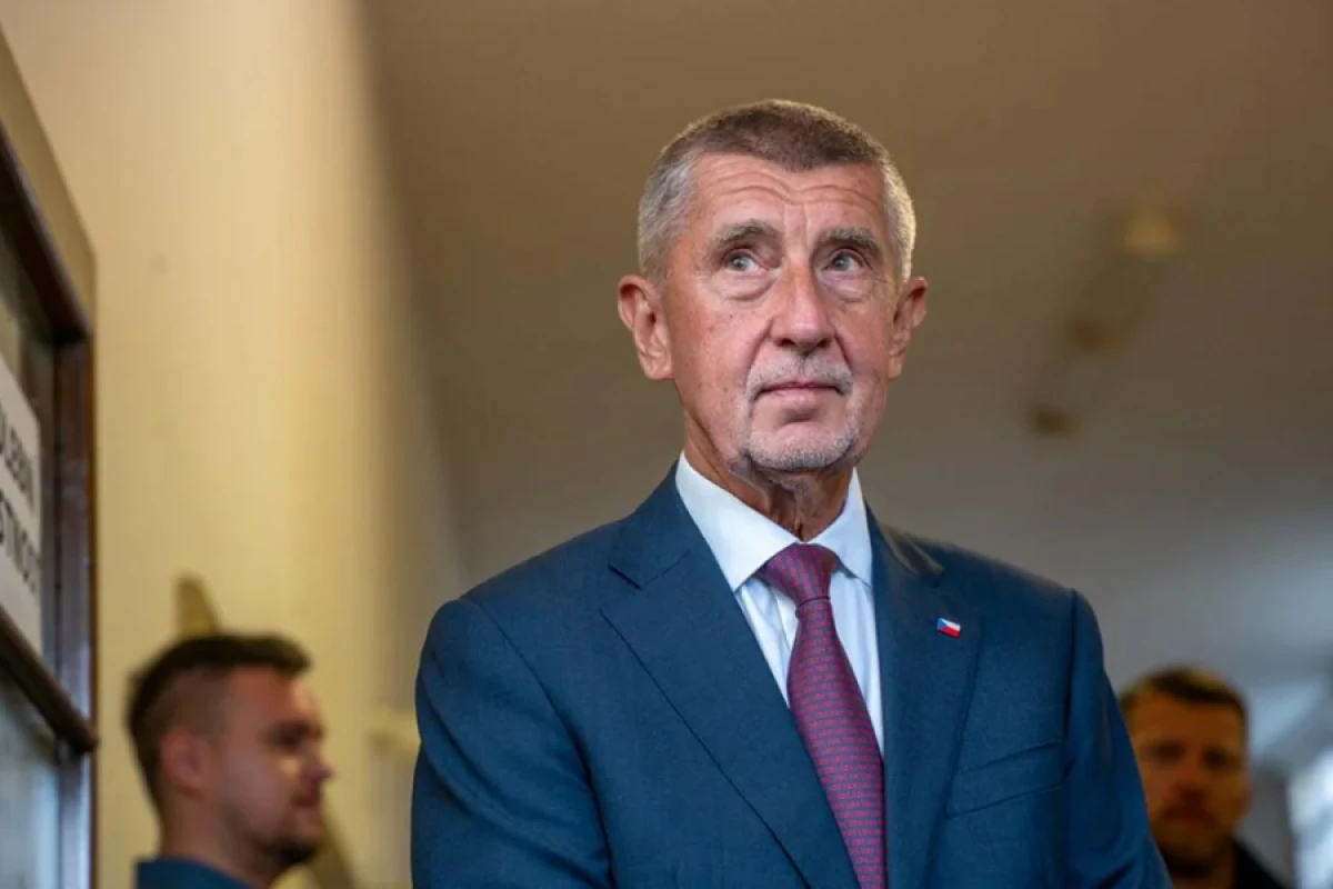 [[Andrey Babiş]] Azərbaycana səfər edəcək