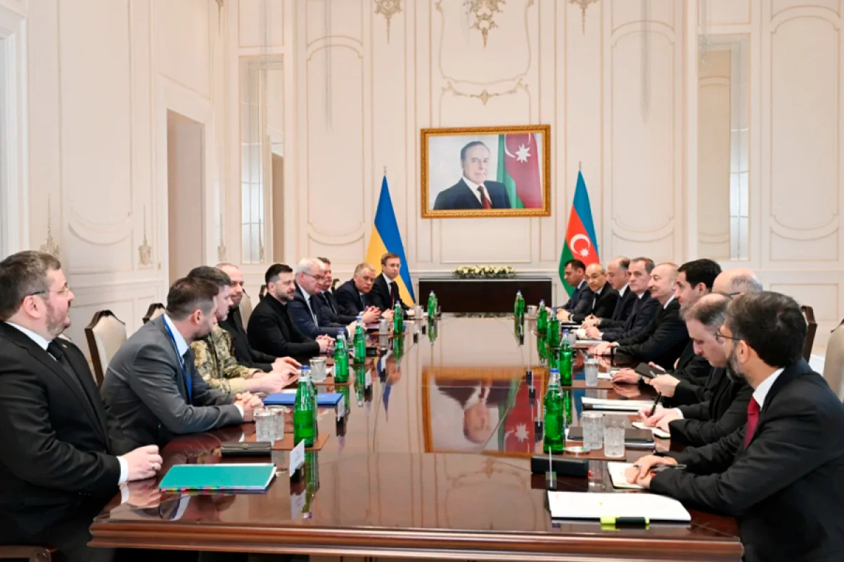 Prezident İlham Əliyevin Ukrayna Prezidenti ilə geniş tərkibdə görüşü keçirildi [[- YENİLƏNDİ]]