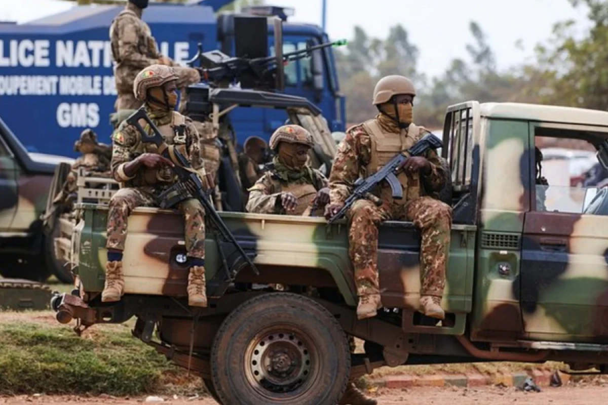 [[Malidə 80-dən]] çox silahlı məhv edildi