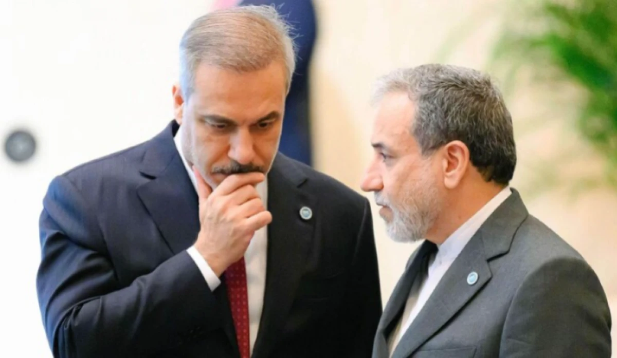 Fidan Əraqçi ilə danışdı: [[Tehran–Vaşinqton xəttində kritik müzakirə]]