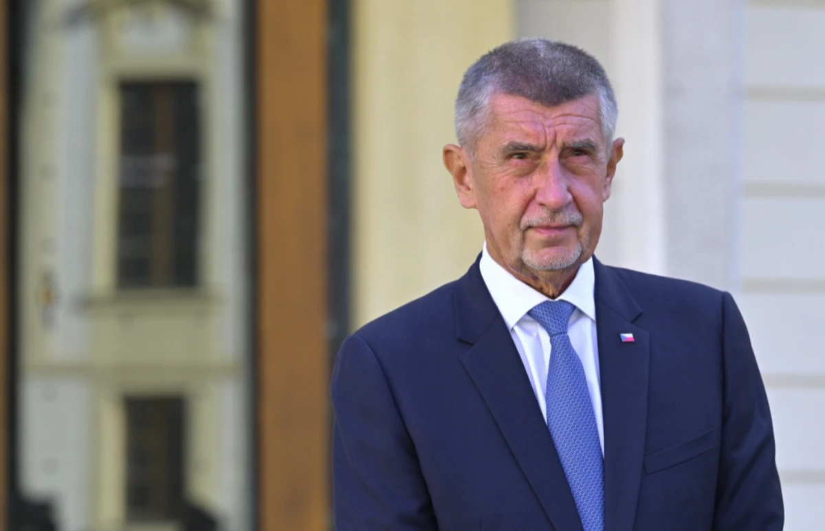 [[Andrey Babiş]] Azərbaycana gəlir