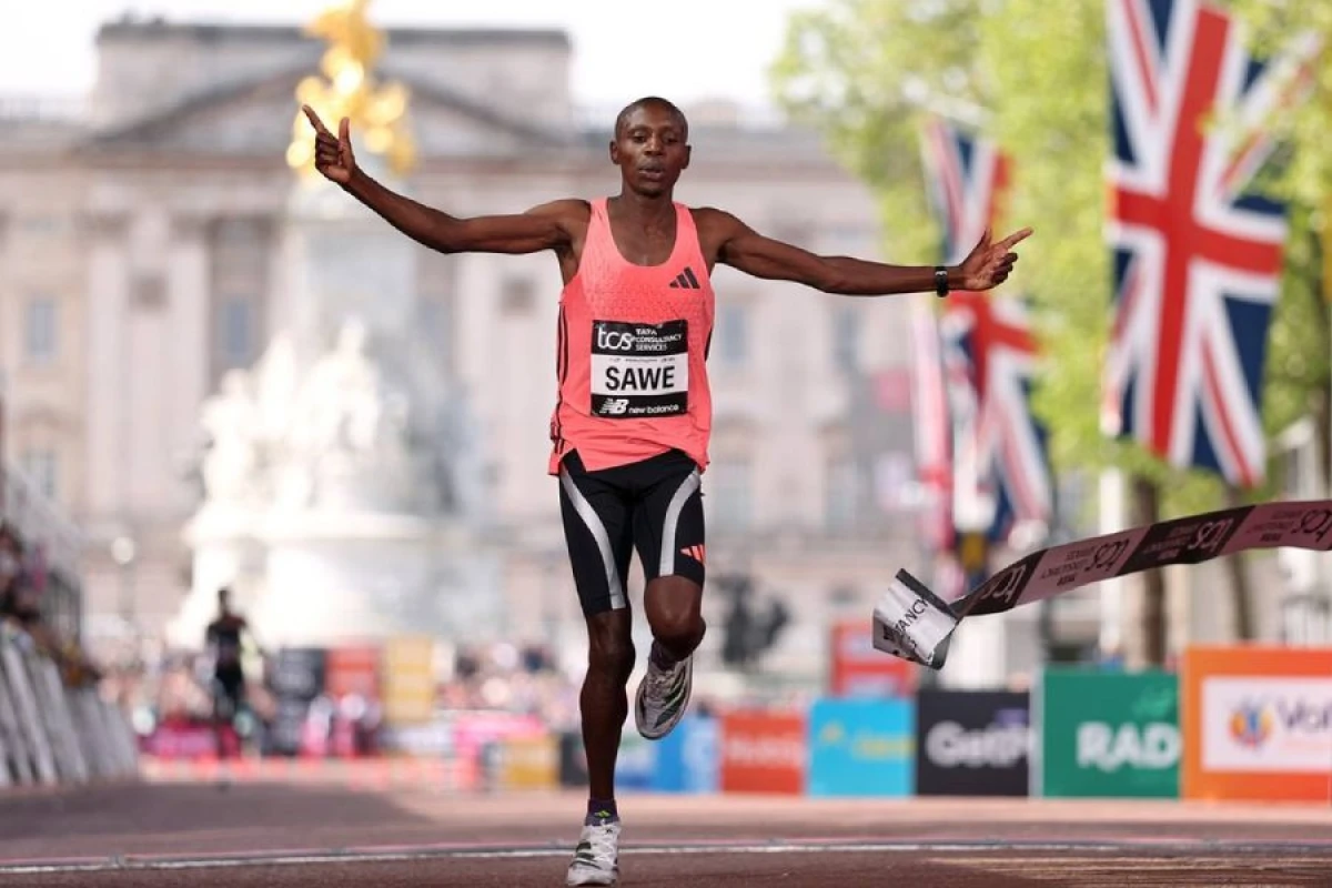 Marafonda [[dünya rekordu]] qırıldı