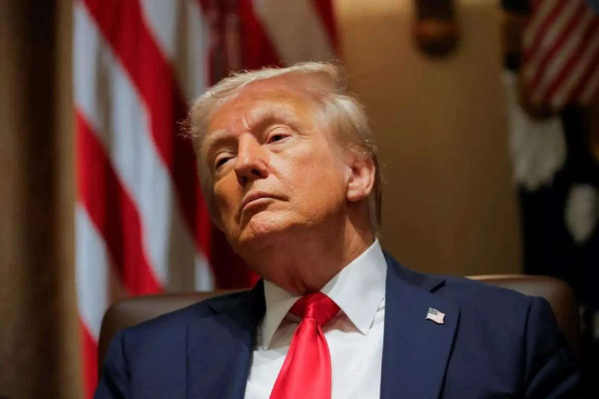 Tramp Ukrayna münaqişəsinin [[həll olacağını]] açıqladı