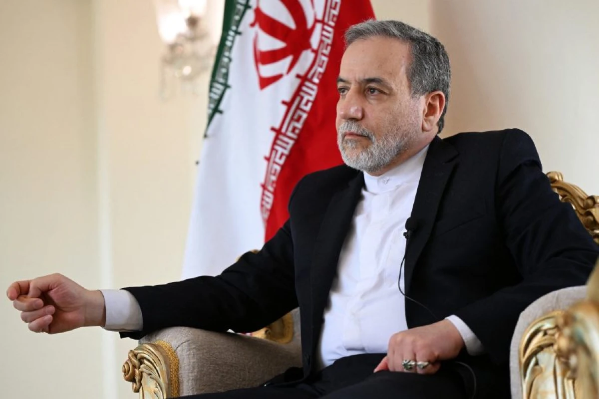 İran XİN rəhbərinin Pakistan səfərinin məqsədi [[açıqlandı]]