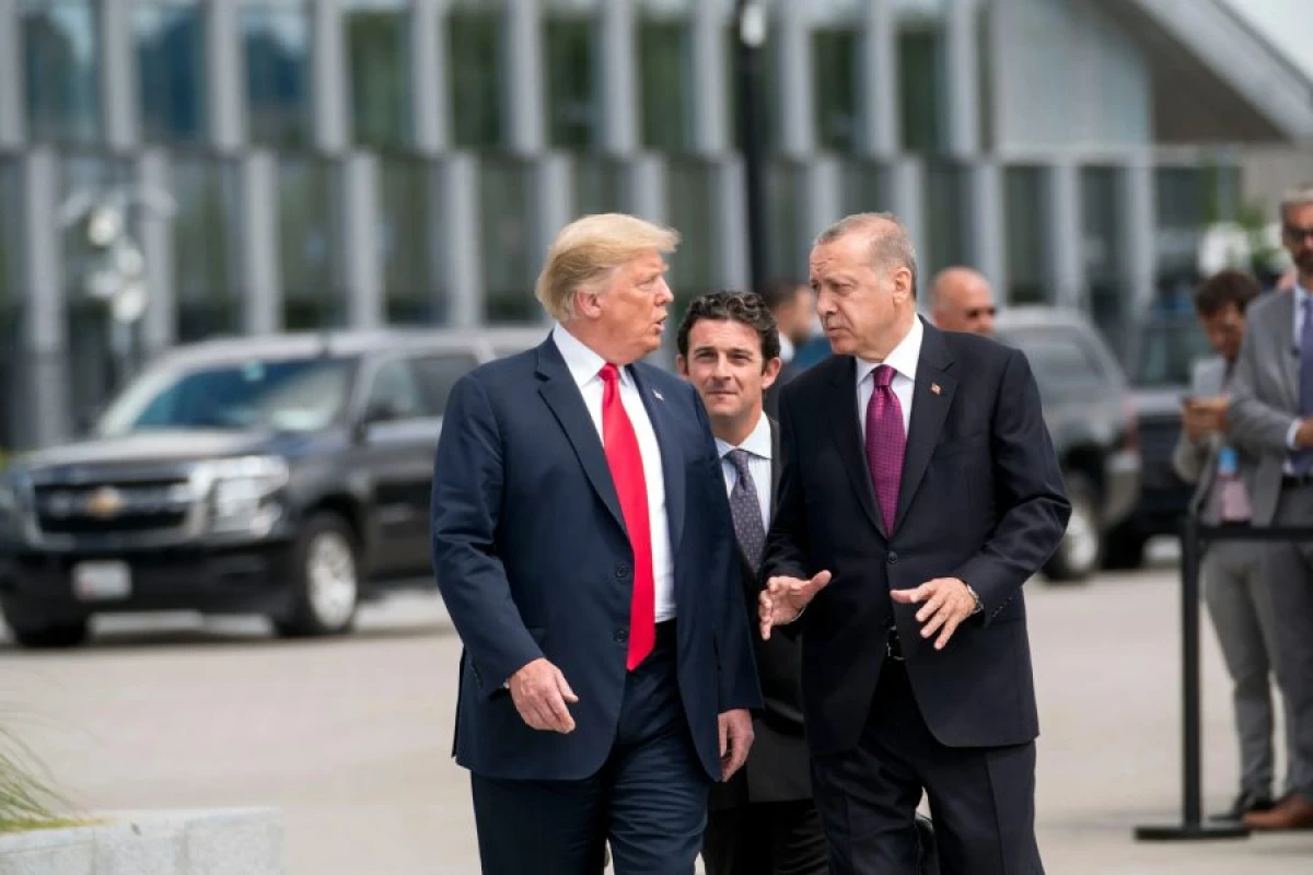 [[Ərdoğanla Tramp]] arasında telefon danışığı baş tutdu