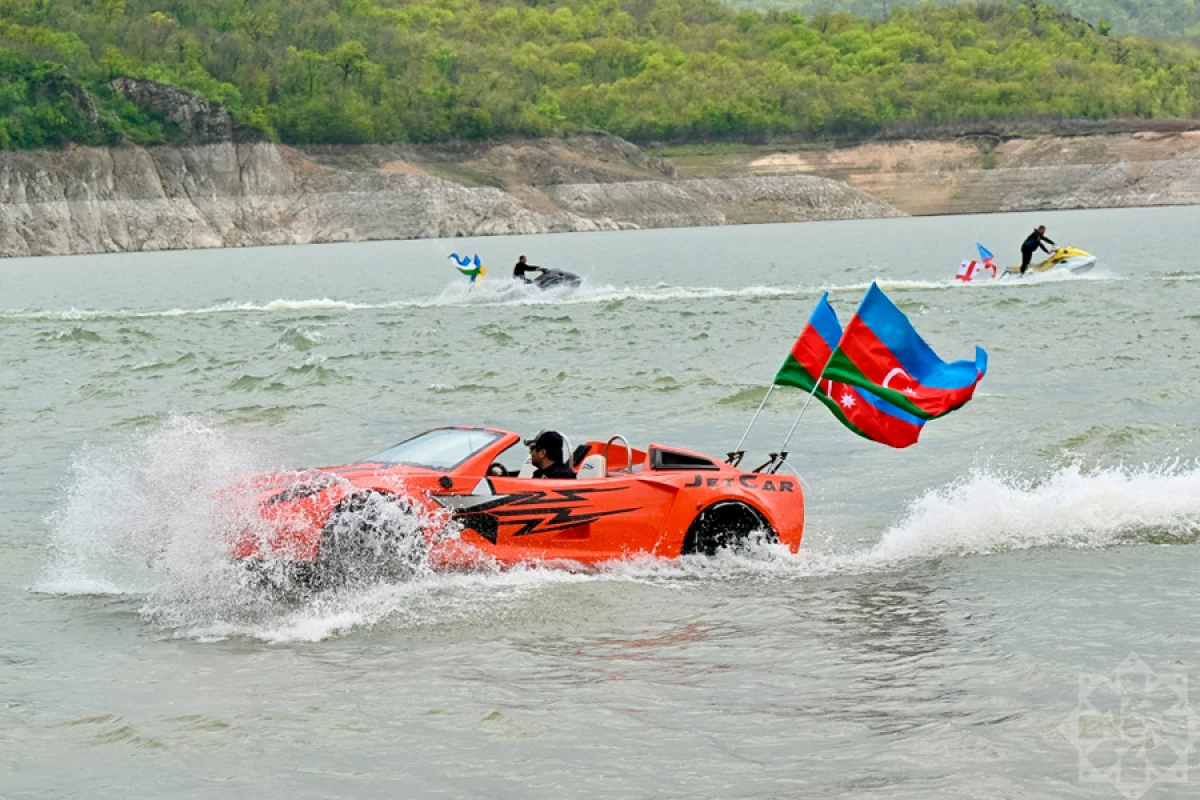 Ağdərədə [[möhtəşəm reqata]] start götürdü!