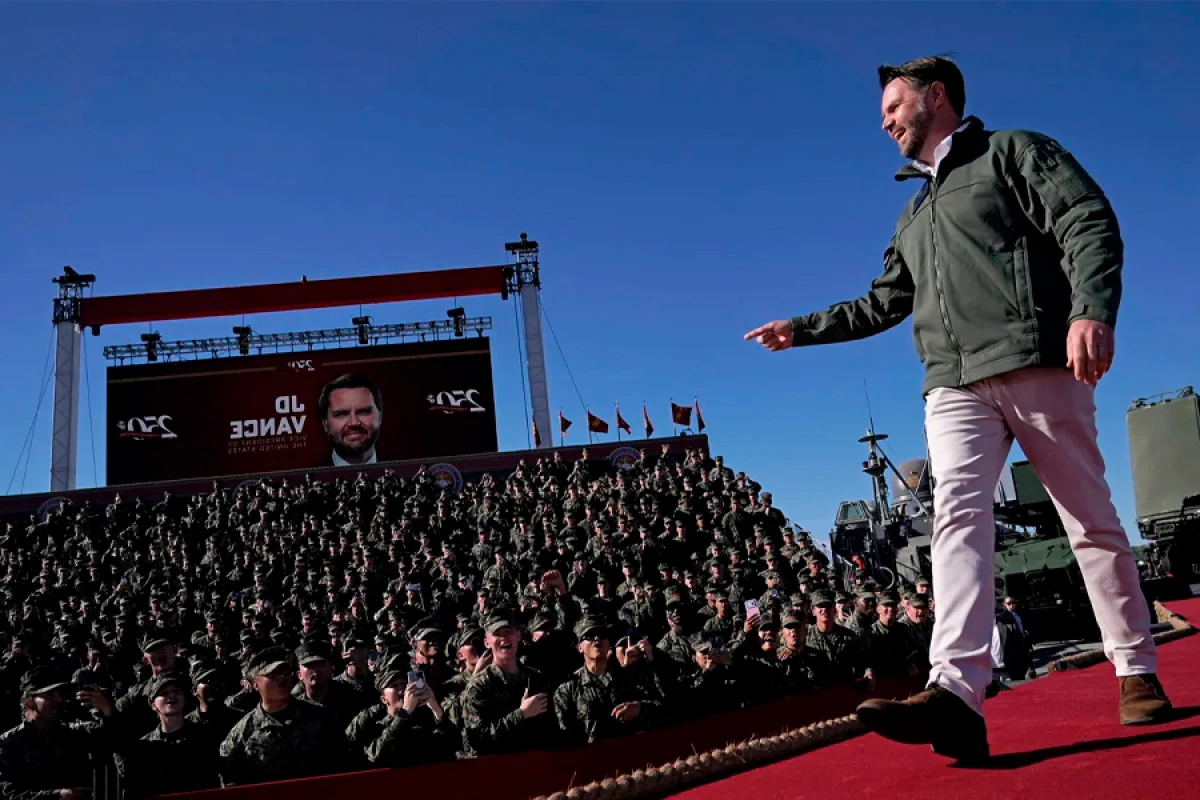 Trampın varisinin [["gender" imtahanı: Qadınlar Vensi niyə sevmir?]]