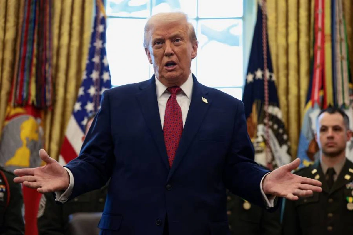 [[Tramp Almaniya kanslerini tənqid etdi:]] "O nədən danışdığını bilmir"