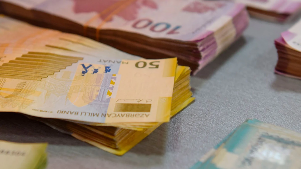 Bank sektorunun [[xalis mənfəəti 47 % artdı]]