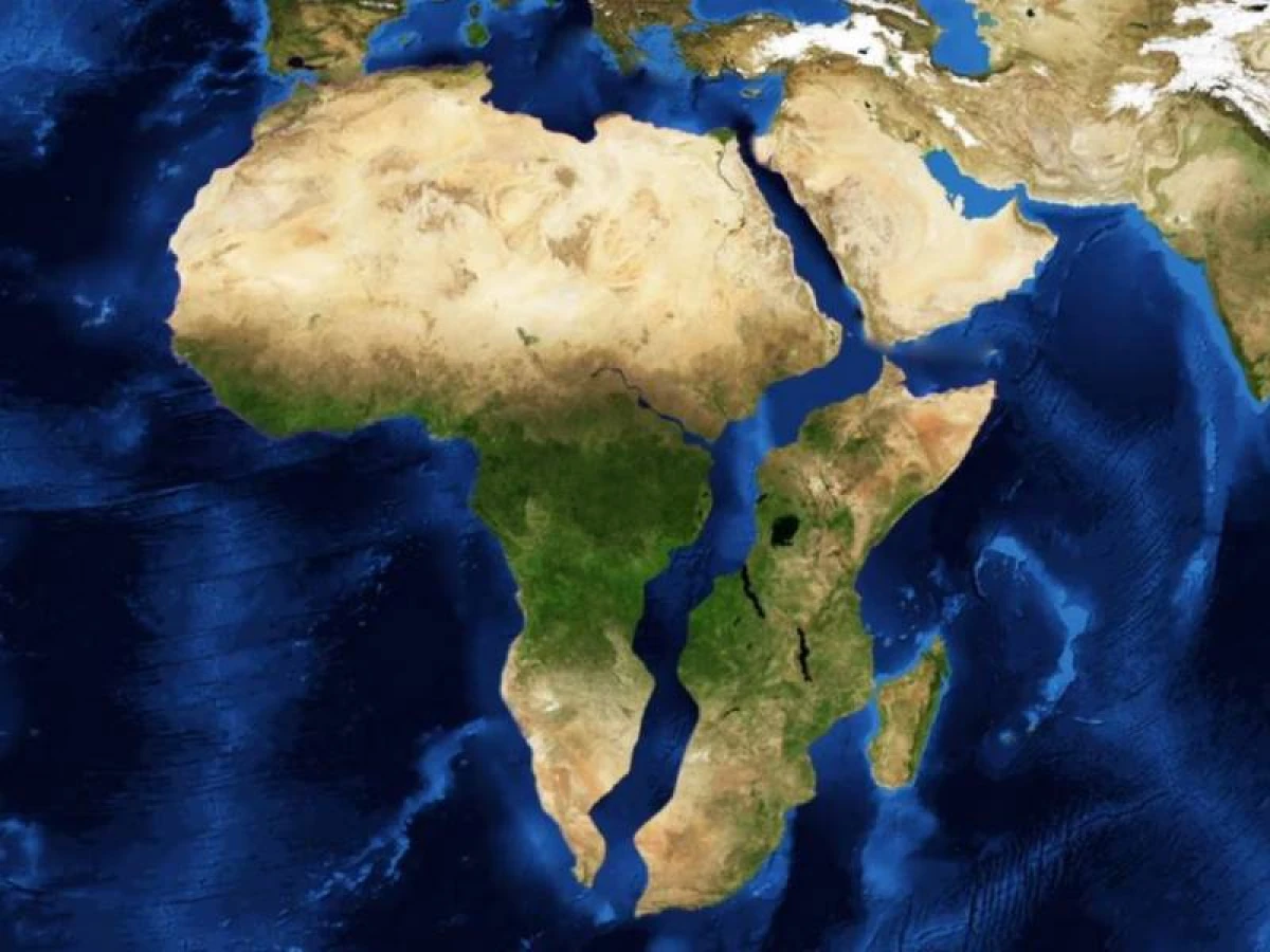 Afrika Parçalanır: [[Yeni Okean yaranır]]