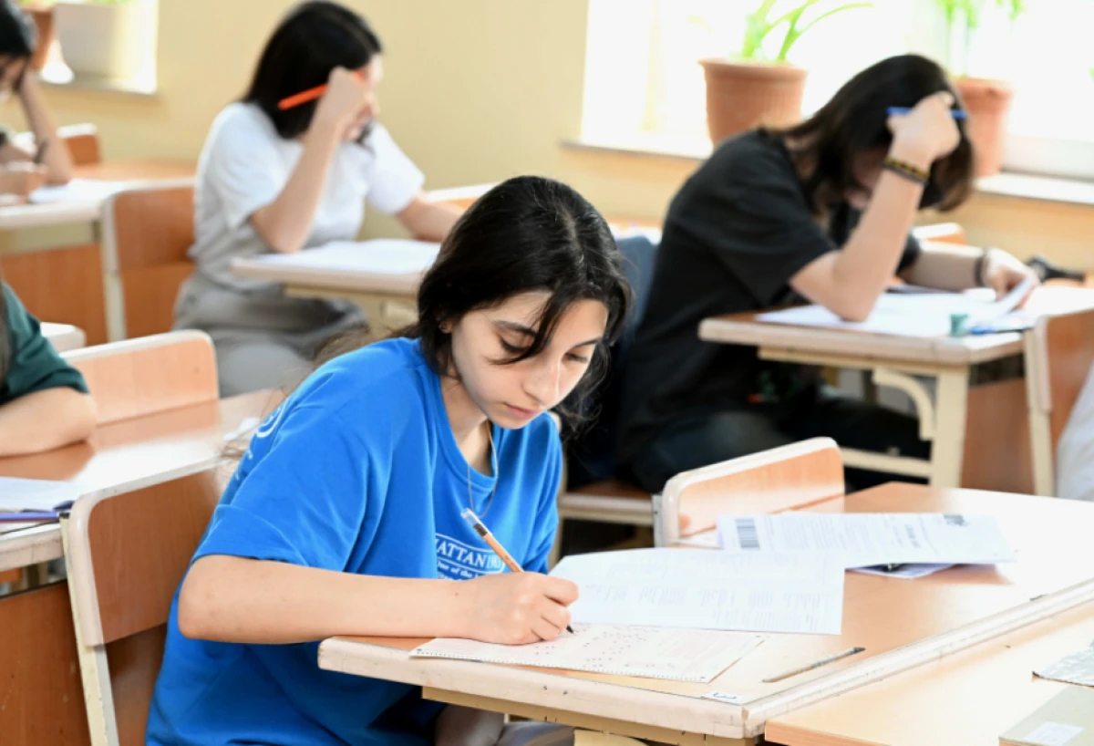 29 mindən çox şagird və abituriyent  imtahan verdi [[- YENİLƏNDİ]]