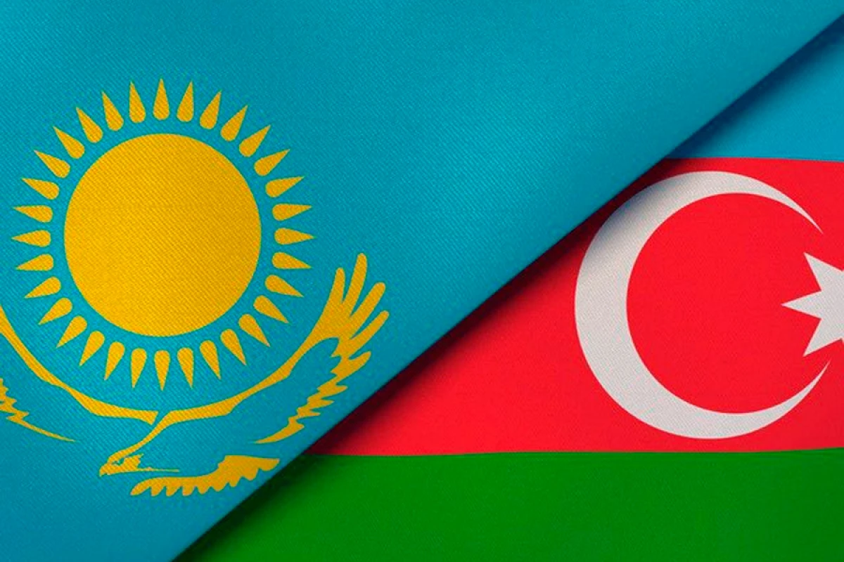 Bakıda Qazaxıstan incəsənəti sərgisi açıldı
