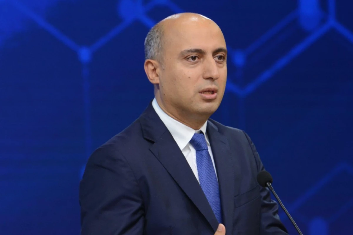 Təhsildə dəyişiklik: bəzi məktəblərdə dərslər onlayn keçirilir