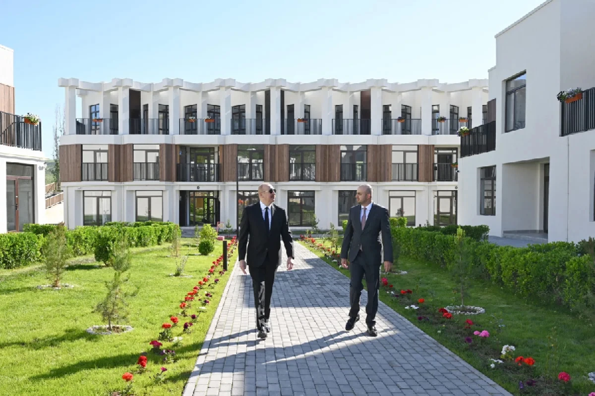 İlham Əliyev Zəngilanda inşa olunmuş ilk yaşayış kompleksinin açılışında iştirak etdi