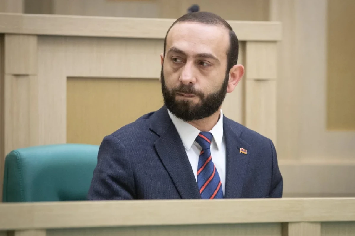"İrəvan vaxtı gələndə Aİ və ya Aİİ-nin xeyrinə seçim edəcək"
