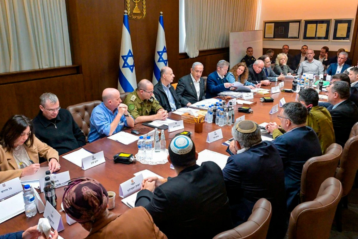 Yerusəlimdə gərgin iclas [[– Netanyahu təhlükəsizlik masasında]]
