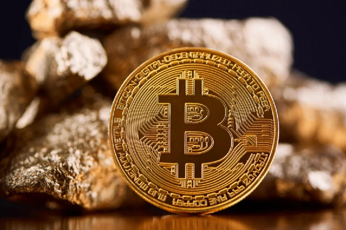 Məşhur investor "Bitcoin"in hansı gözləntiləri doğrultmadığını [[açıqladı]]