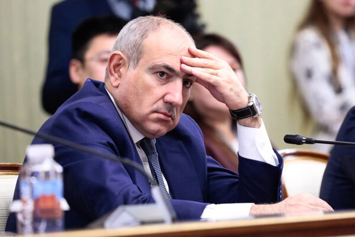 Rus tankları İrəvan yolunda? [[- İddialar qorxuducudur]]