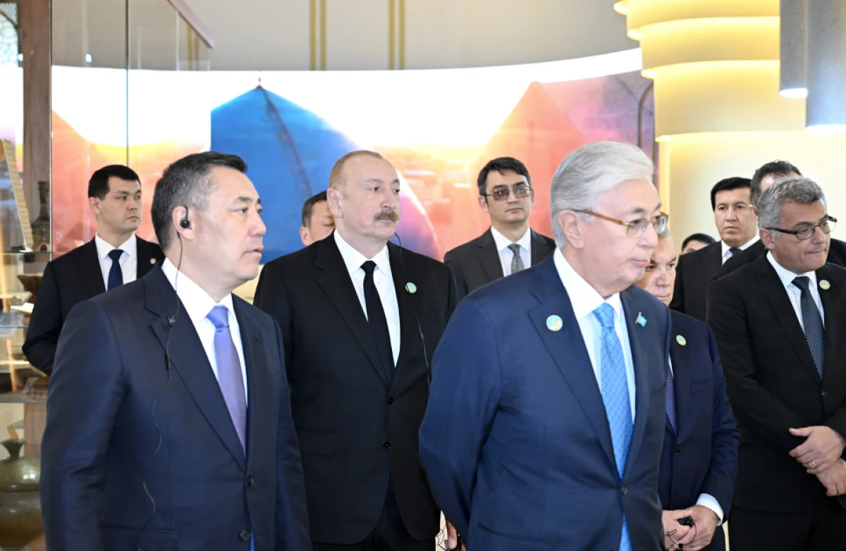 Prezident Türküstanda “Həzrət Sultan” Muzey-Qoruğu ilə tanış oldu — 4
