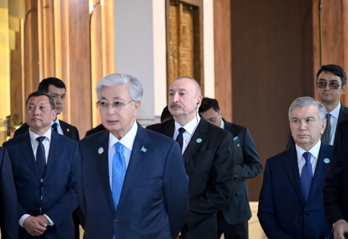 Prezident Türküstanda “Həzrət Sultan” Muzey-Qoruğu ilə tanış oldu — 7