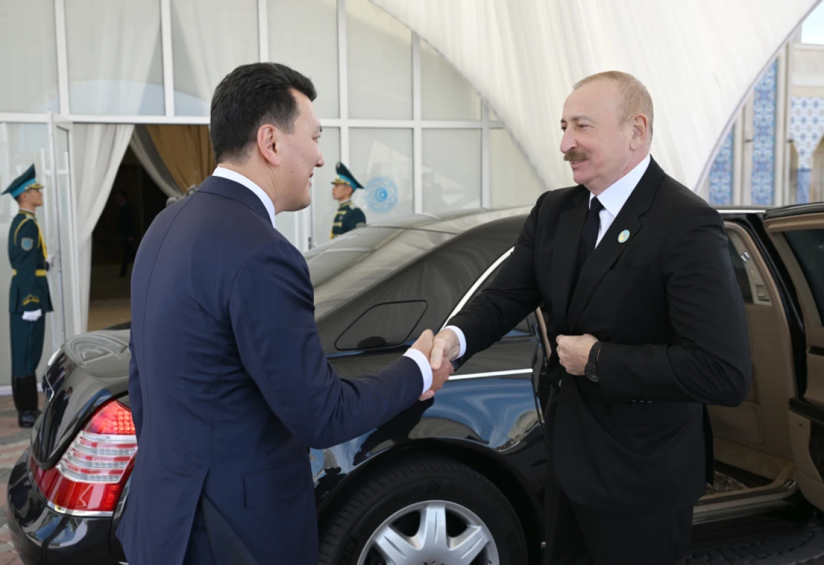 Prezident Türküstanda “Həzrət Sultan” Muzey-Qoruğu ilə tanış oldu — 8