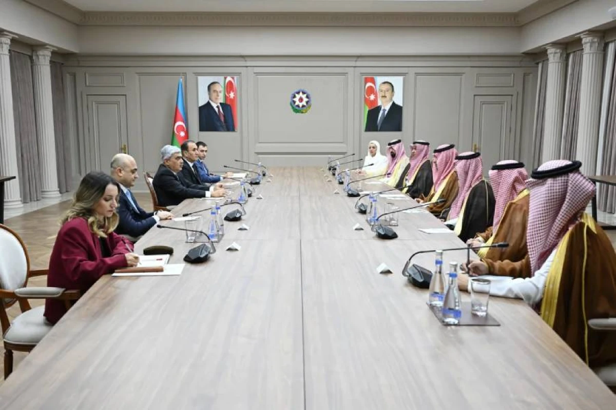 Səudiyyə Ərəbistanı nümayəndə heyəti [[Azərbaycana gəldi]]