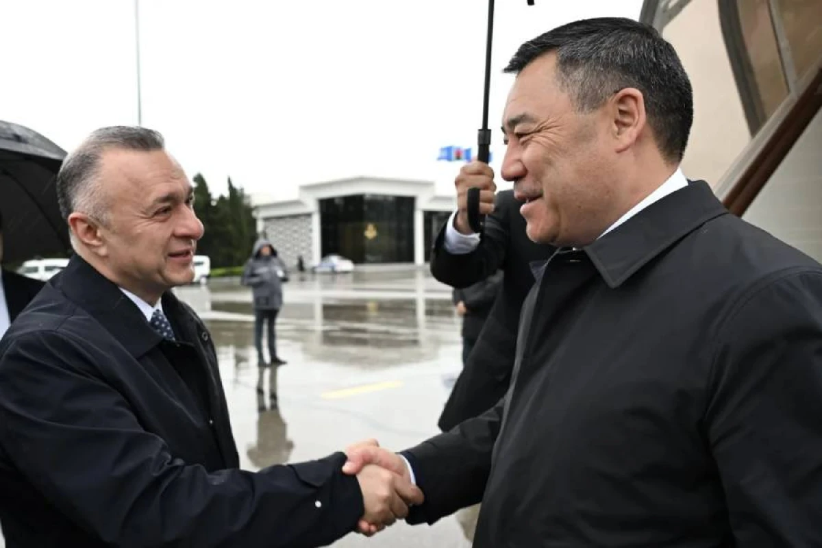 Qırğızıstan Prezidenti Sadır Japarov Azərbaycana səfərə gəldi