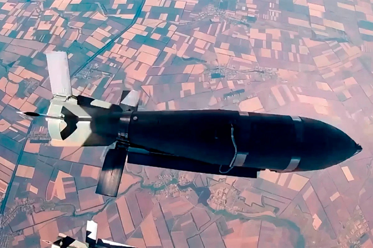 Ukrayna özünün [[ilk idarəolunan aviabombasını]] hazırladı