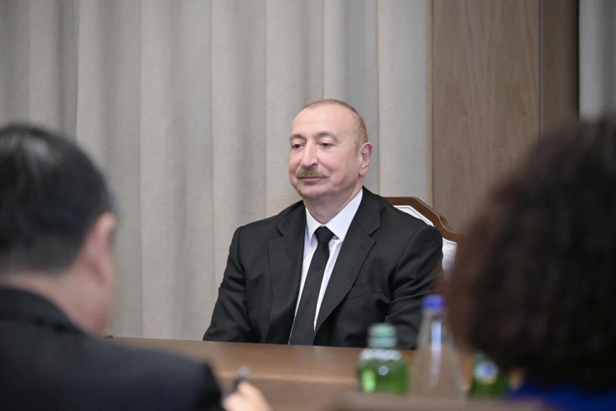 Prezident Çin Dövlət Şurasının Baş nazirinin müavinini qəbul etdi — 3