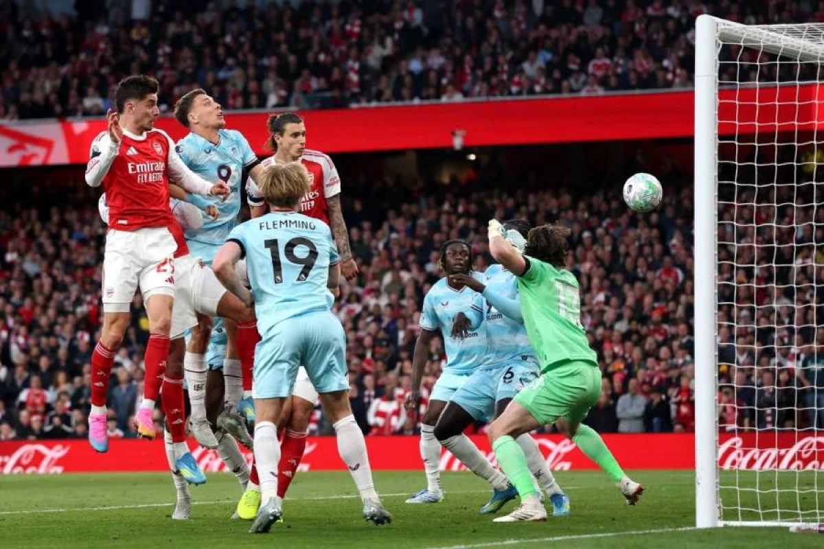 İngiltərə Premyer Liqası: "Arsenal" zirvədəki yerini qorudu
