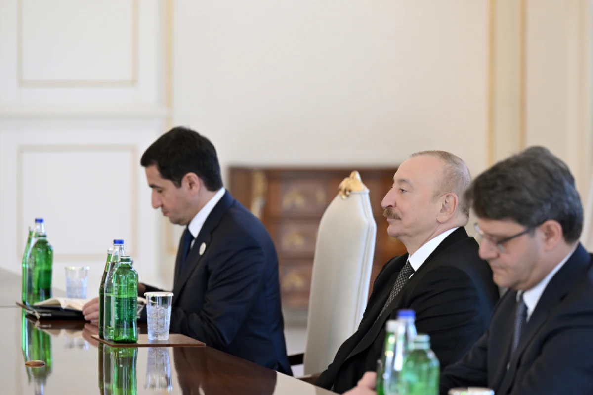 Prezident Slovakiya Baş nazirinin müavinini qəbul etdi — 5