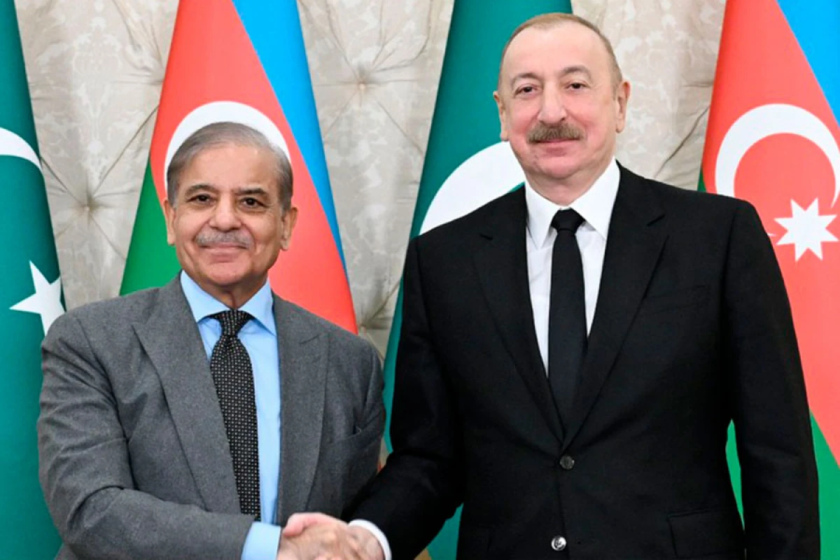 Şahbaz Şərif Azərbaycan Prezidentini təbrik etdi
