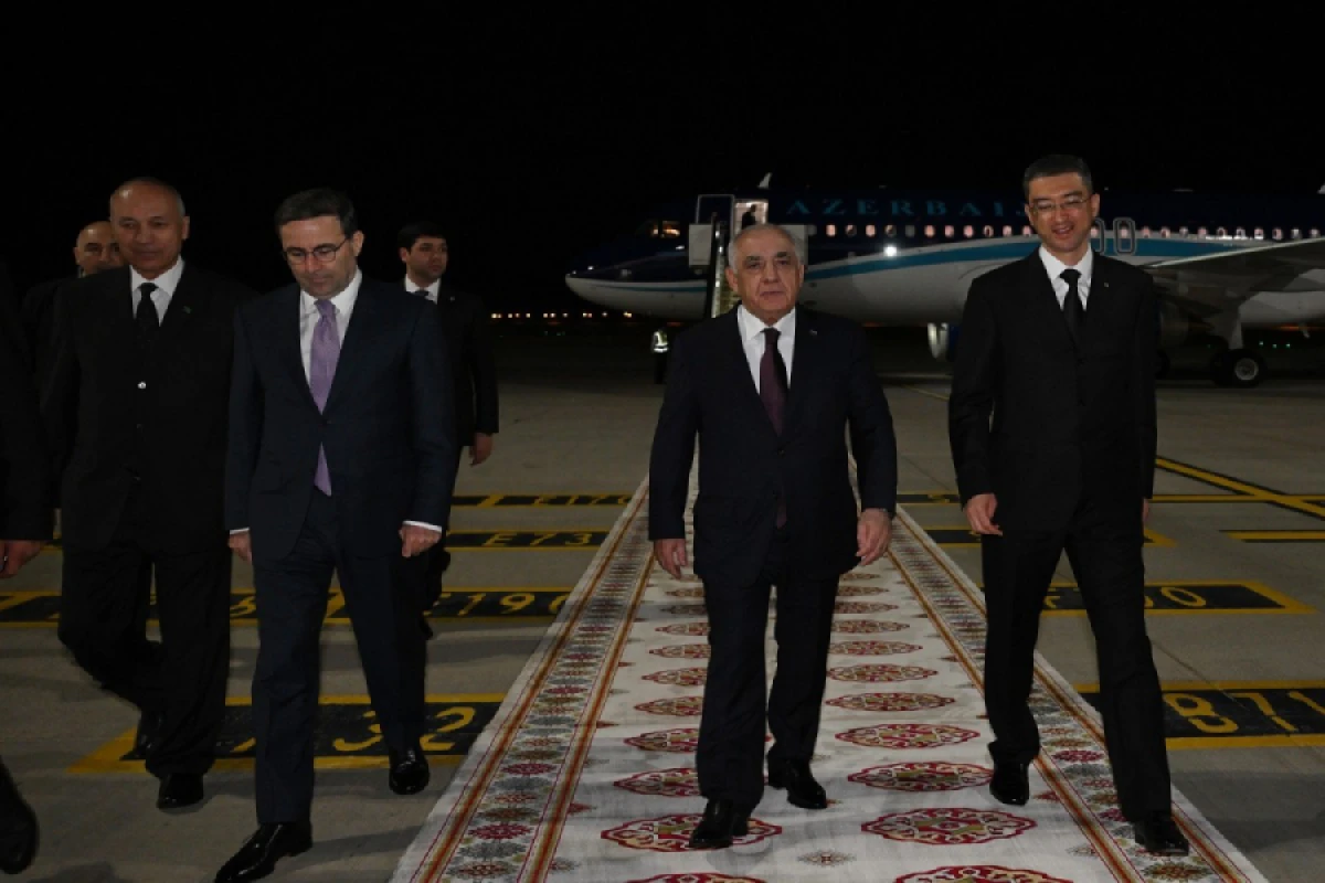 Əli Əsədov Türkmənistanda işgüzar səfərdədir