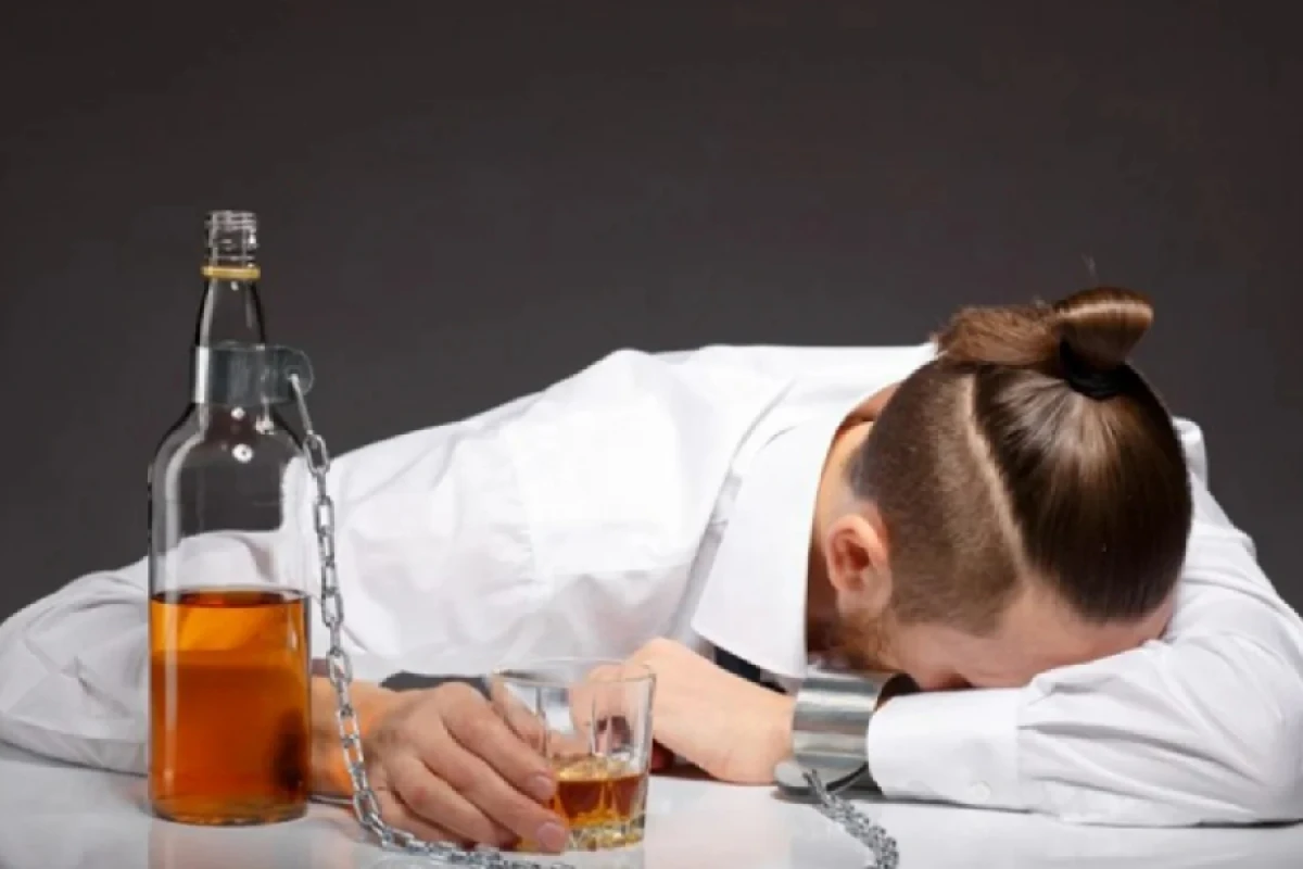 Alkoqol asılılığının əlamətləri bilindi