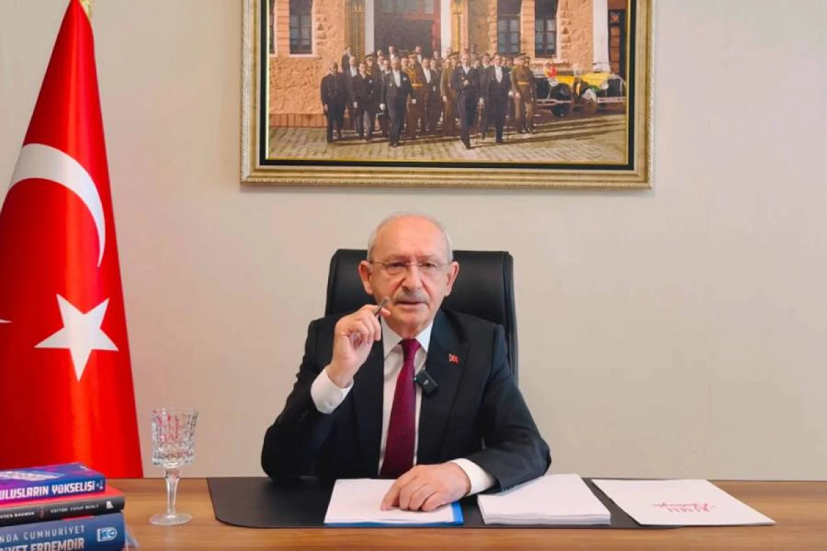 Kamal Kılıçdaroğlu [[rəsmi fəaliyyətə]] başladı