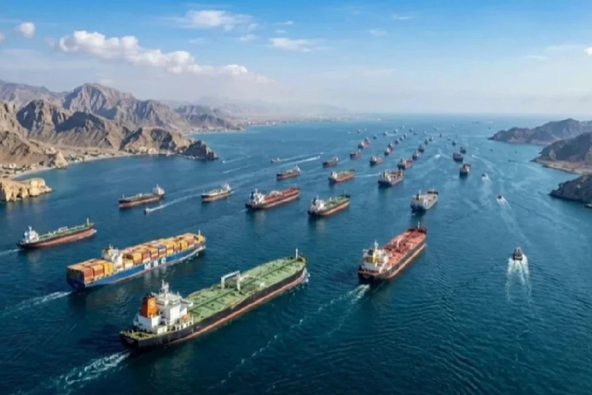 [[SEPAH]]: Son gün ərzində Hörmüz boğazından 33 gəmi keçib